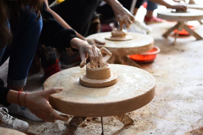 Pottery workshop in Bat Trang - A great activity for a Hanoi family trip