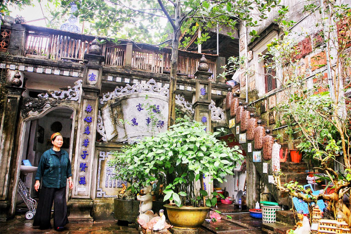 Ruins of Bat Trang old village.