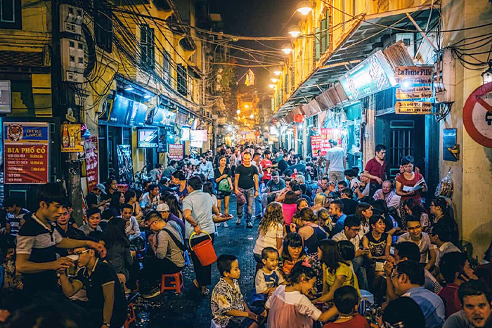 Ta Hien street, beer street in Hanoi center