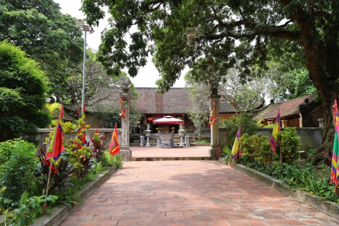 Phung Hung temple in Duong Lam ancient village Hanoi