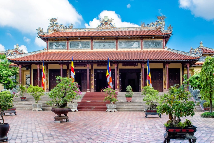 Tu Dam Pagoda