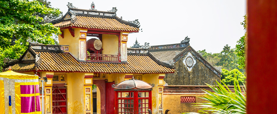 Monument inside Imperial City