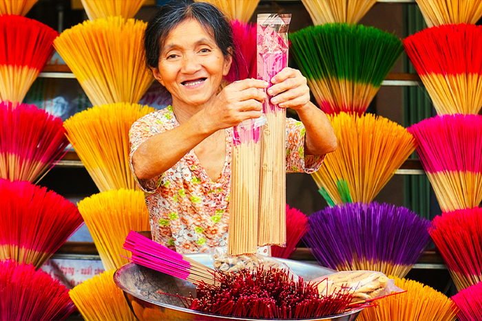 Thuy Xuan incense-making village