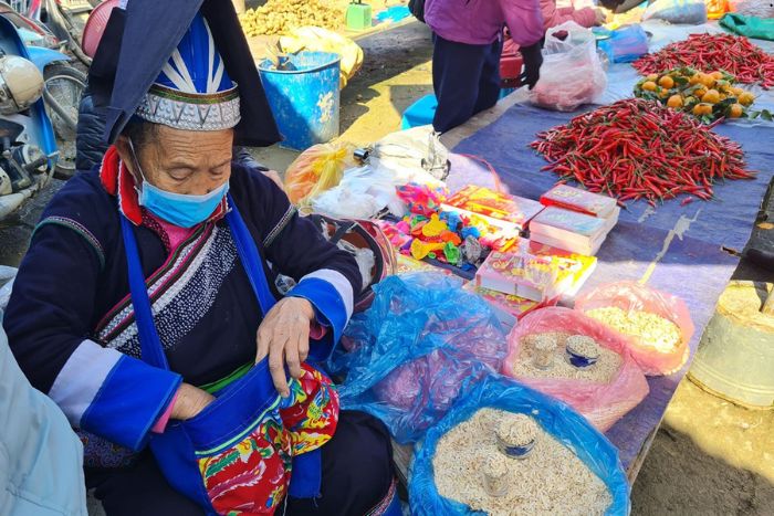 The Pha Long market opens every Saturday morning in Sapa