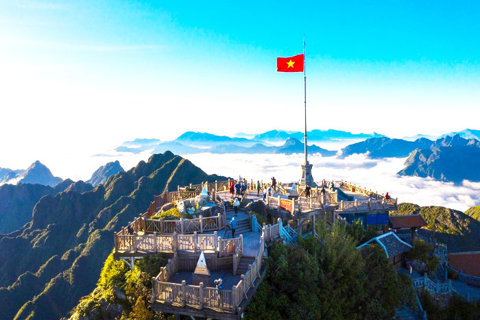 Flagpole Fansipan Mountain Sapa Vietnam