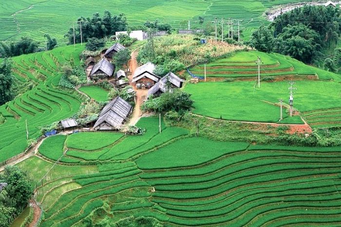 Saison de l'irrigation au village de Sin Chai