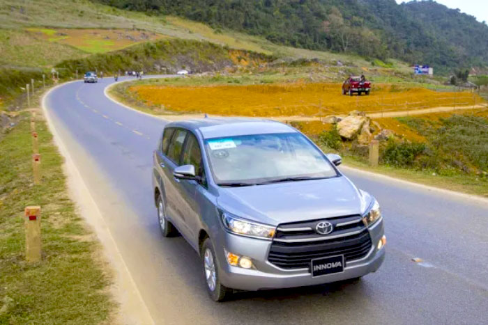 Hanoi to Sapa by Private Car