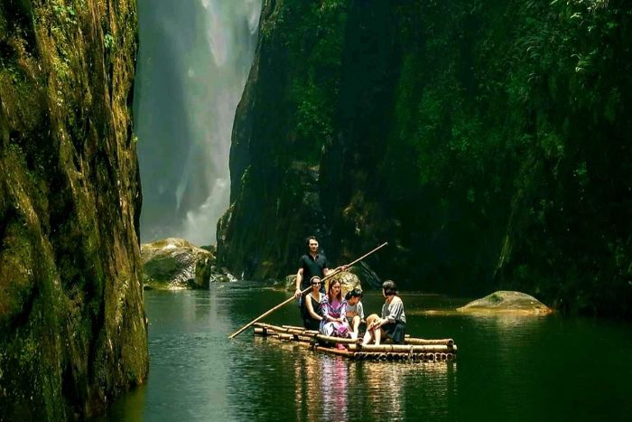 Dragon Waterfall in Bat Xat Lao Cai