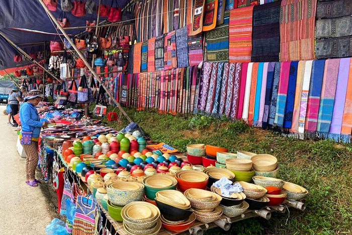 Colorful handmade products for sale in Can Cau market