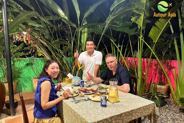 Enjoy a wonderful and warm dinner at a homestay