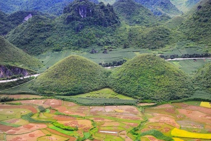 Quan Ba Twin Mountains