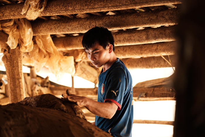 The process of selecting and preparing clay