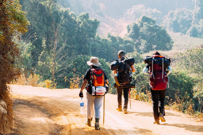 What to do in Phong Nam valley? Hiking and trekking