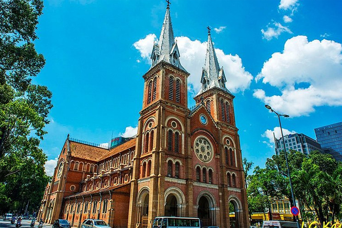 Discover Ho Chi Minh city