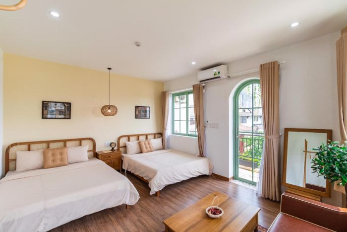 Nang House Homestay in Da Nang captivates with its attractive interior