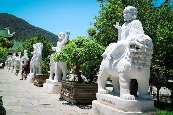 Arhat Statues Garden in Linh Ung pagoda