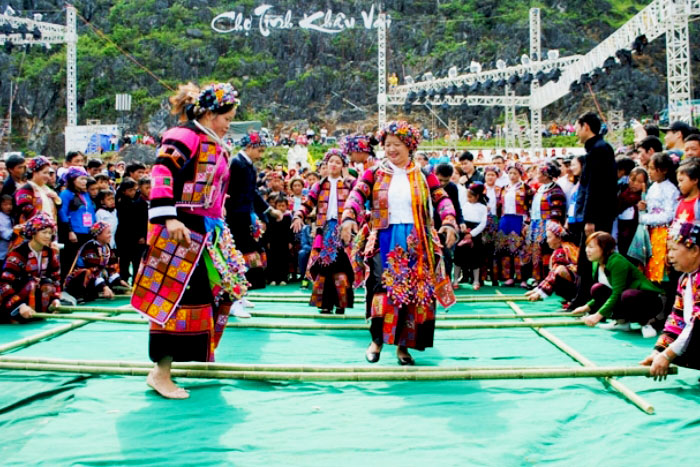 Love market Khau Vai Ha Giang