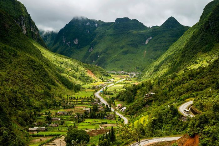 Sung La Valley viewed from above