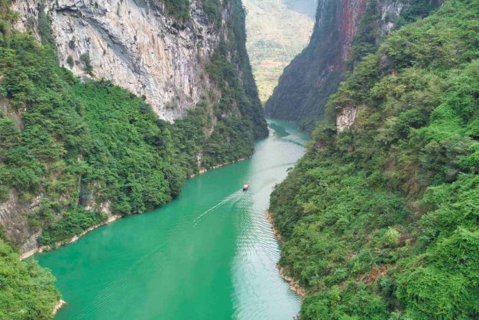 Nho Que River in Meo Vac Ha Giang