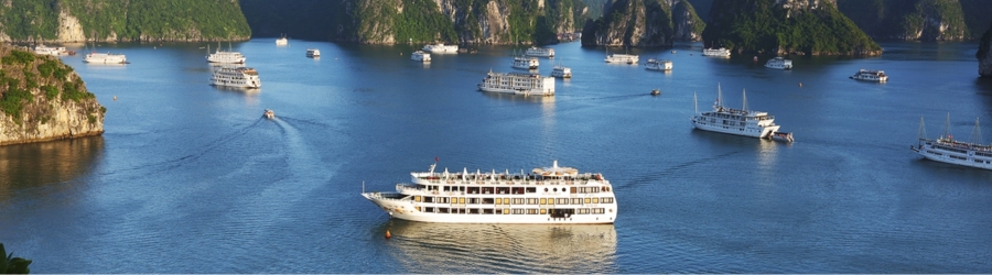 Starlight cruise in Halong Bay