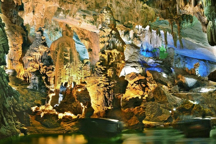 Thien Canh Son Cave