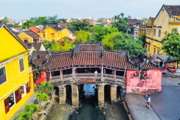 Japanese bridge in Hoi An