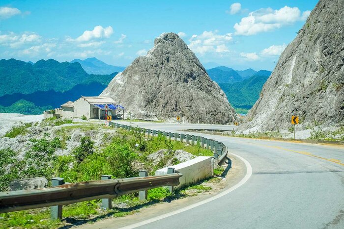 Thung Khe Pass Mai Chau