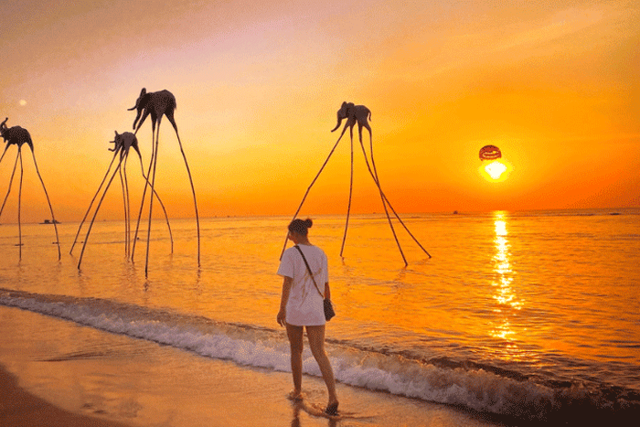 Watch the sunset over the ocean: best things to do in Phu Quoc