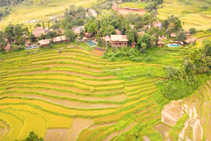 Kho Muong village in Pu Luong