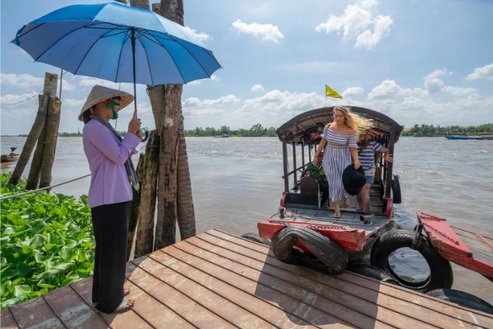 Warmly welcome from Mekong Lodge 