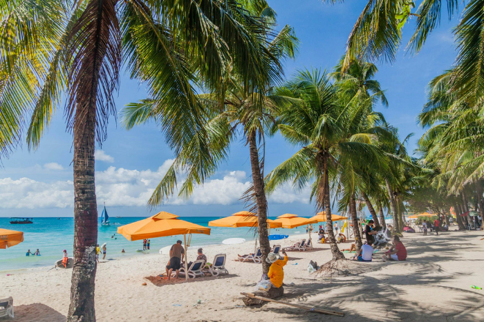 If you want to have a holiday at the beach, come to Boracay, Philippines in February