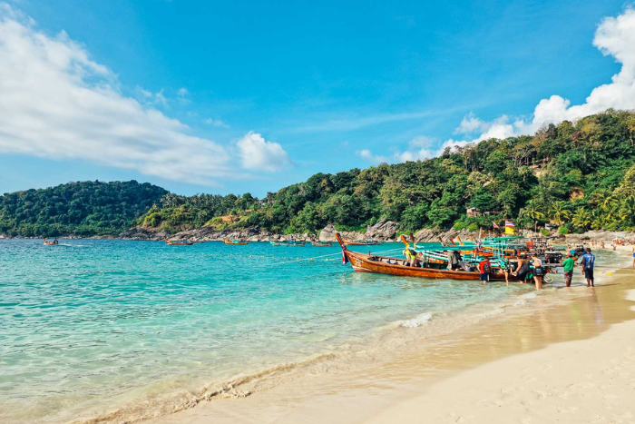 Weather in Thailand in January is ideal to visit Phuket beaches