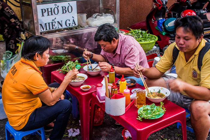 Vietnam street food scene