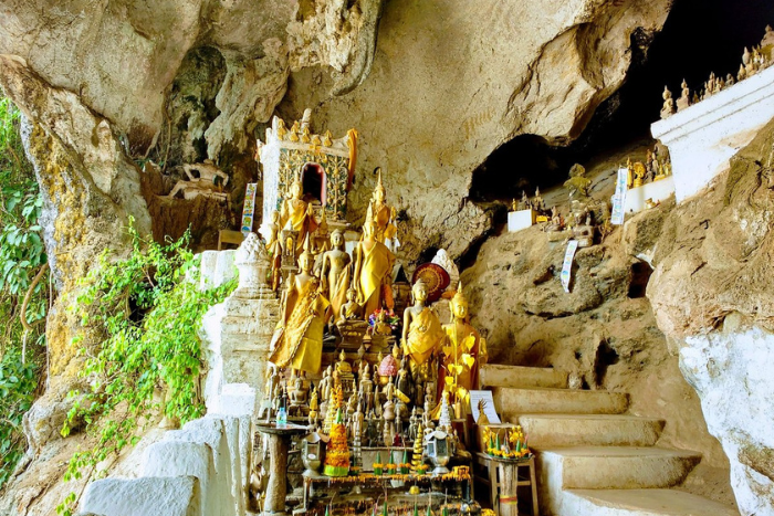 Remember to explore Pak Ou caves during your Vietnam Laos 2-week trip