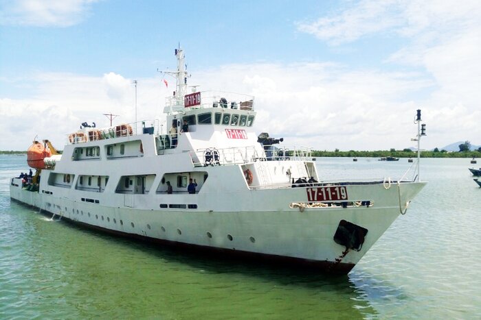 CQ-03 boat, travel Saigon Con Dao from Cat Lo port 