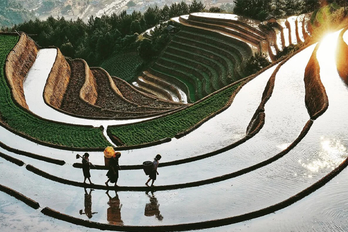 Water pouring season in Tu Le