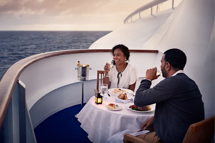 Enjoy best moment on luxury cruises vacation