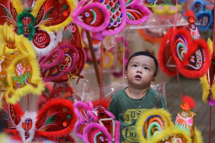 Mid-Autumn festival, joy for children