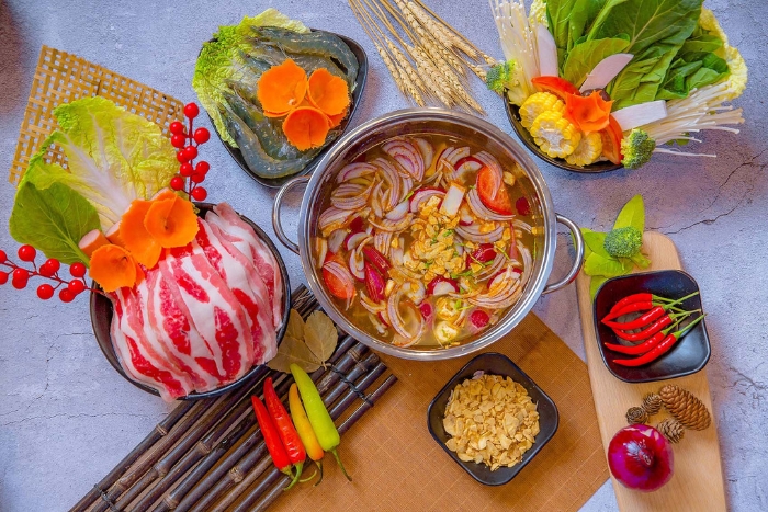 Vietnamese hot pot : A delightful culinary experience 