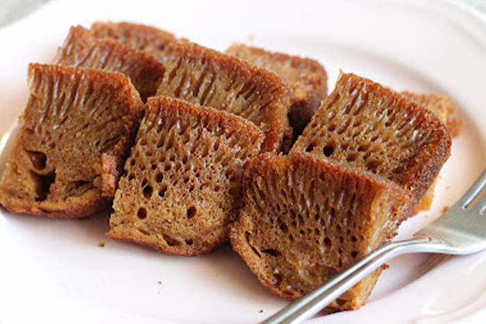 Vietnamese honeycomb cake