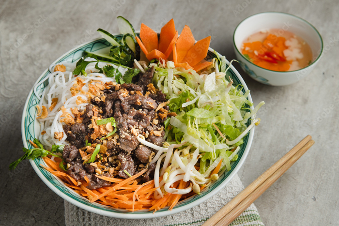 Bun bo Nam bo (Southern beef noodles)